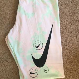 Nike workout leggings